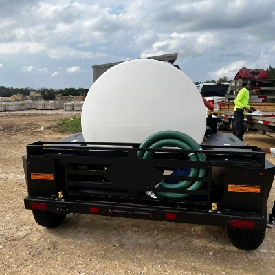 Towable Water Tank Trailer With Optional Hose Reel