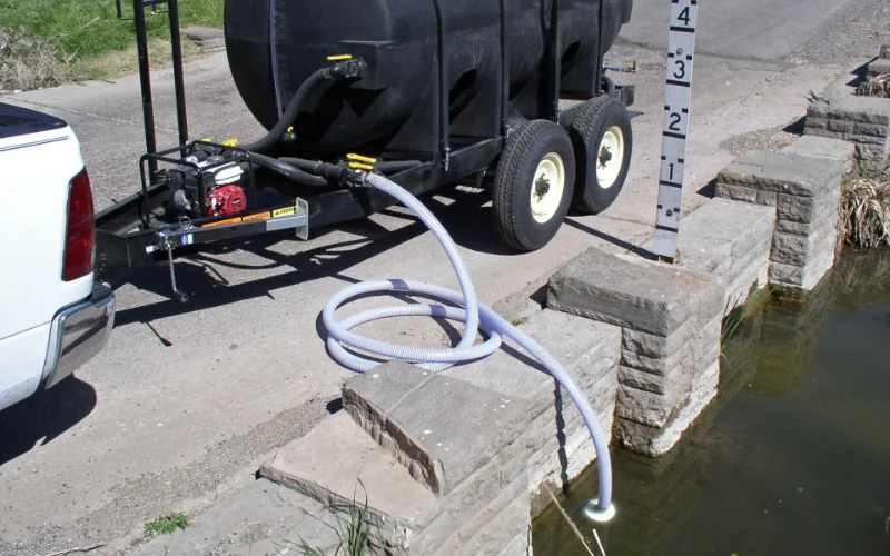 Fire trailer suction hose