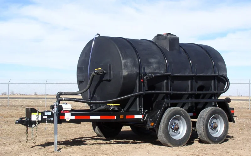 1600 gallon pump water trailer