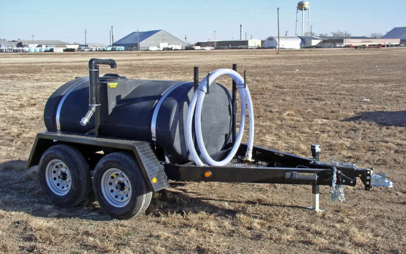 Water hauling trailer for potable water delivery during utility shutdowns
