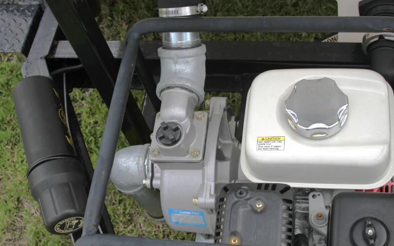 Fire trailer pump