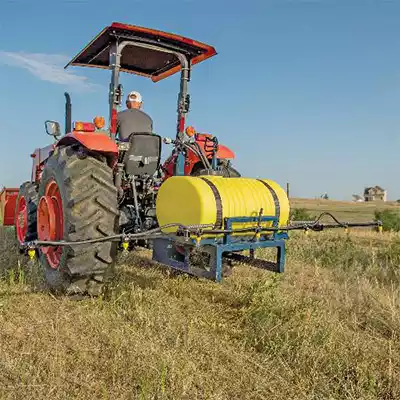 7 Nozzle Boom Sprayer