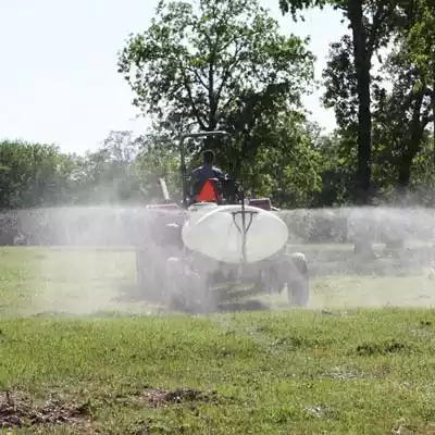 Pasture spraying trailer