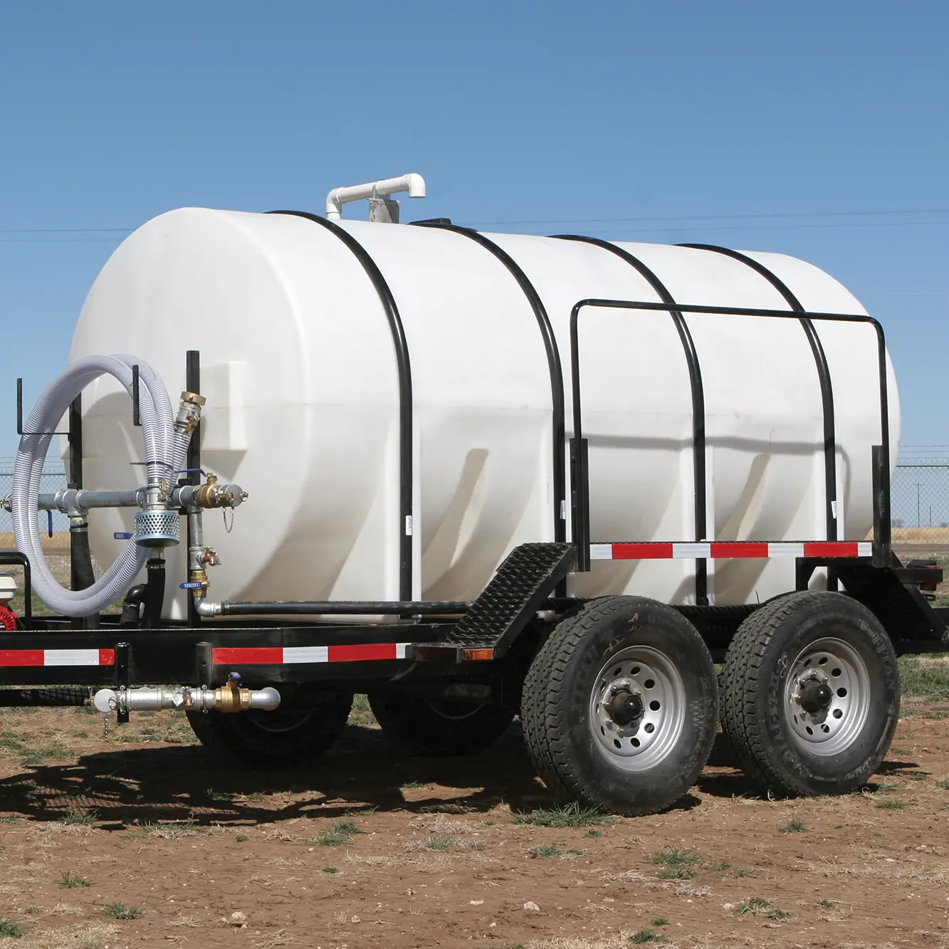 1600 gallon potable express water trailer