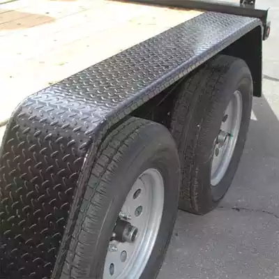 Utility trailer diamond plated deck